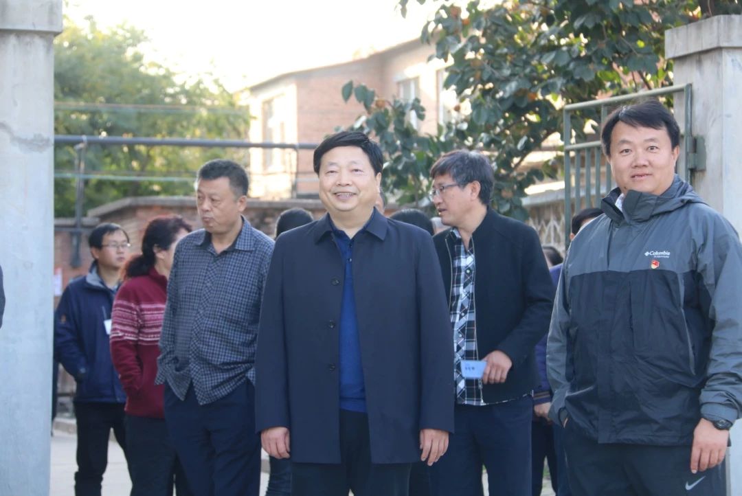 秋日暖陽 全員育人 | 我院領導赴軍訓基地慰問師生