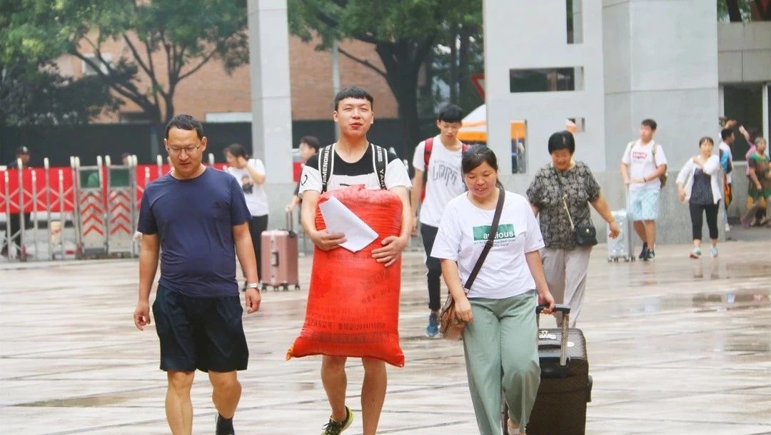 終于等到你啦，我的新同學！