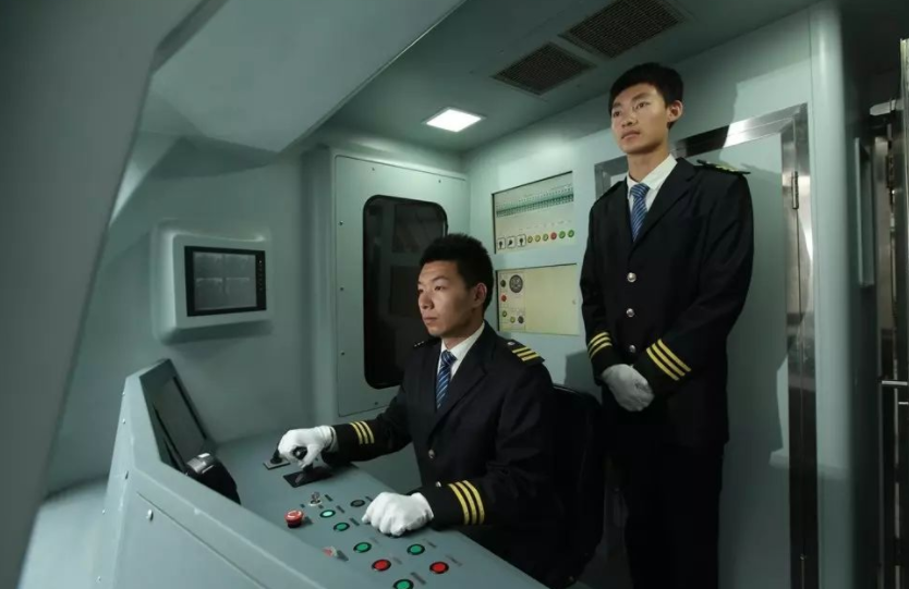 試駕地鐵，你想不想來？