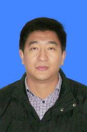 說明: 緱慶偉-2寸照片